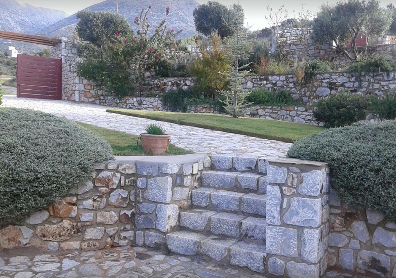 Focalion Castle Luxury Suites Pírgos Dhiroú Exterior foto