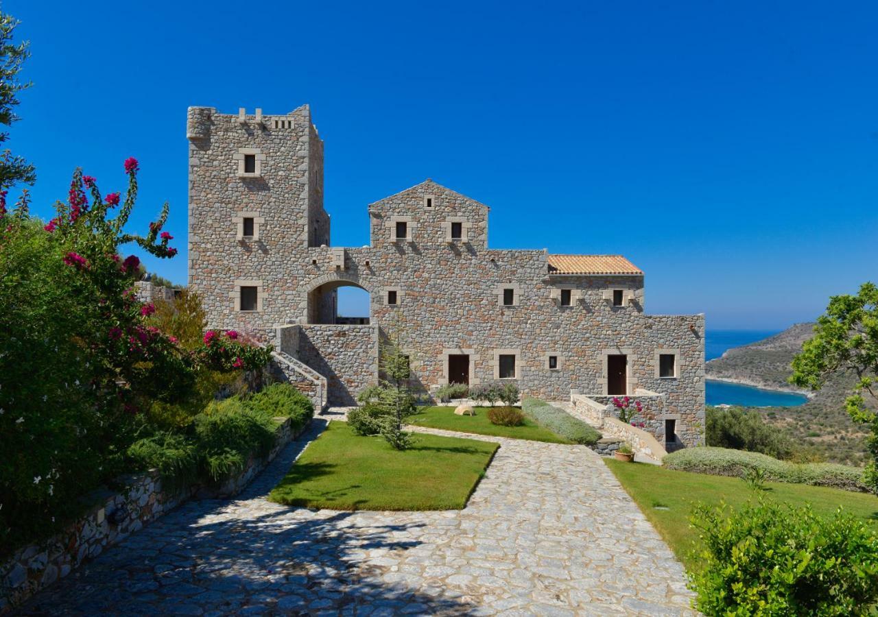 Focalion Castle Luxury Suites Pírgos Dhiroú Exterior foto