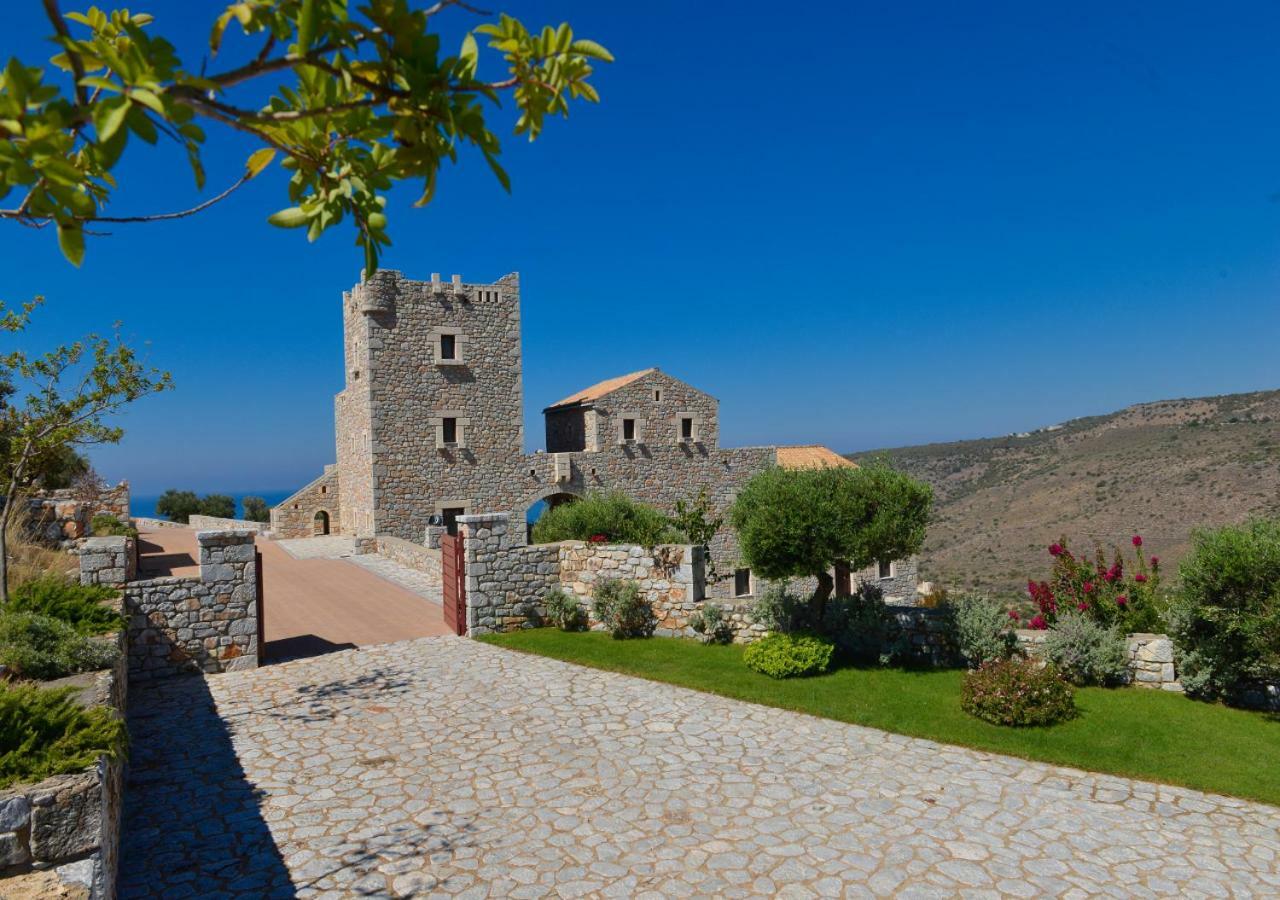 Focalion Castle Luxury Suites Pírgos Dhiroú Exterior foto